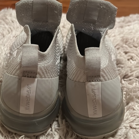 Nike Vapormax - Picture 5 of 8
